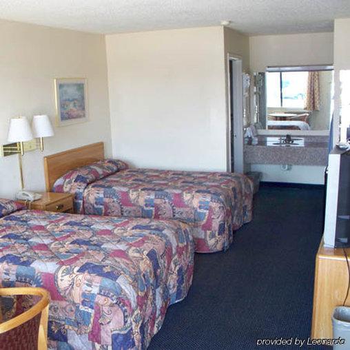 Regency Travel Inn Hayti Zimmer foto
